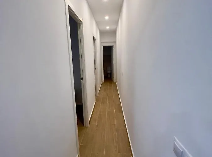 Rockside Residences Suites La Linea
