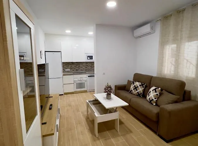 Rockside Residences Suites La Linea